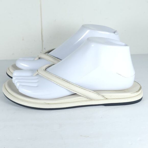 OLUKAI Women's Tiare US7 White Leather Slip-On Flat Flip Flops Thong Sandals - Picture 2 of 16